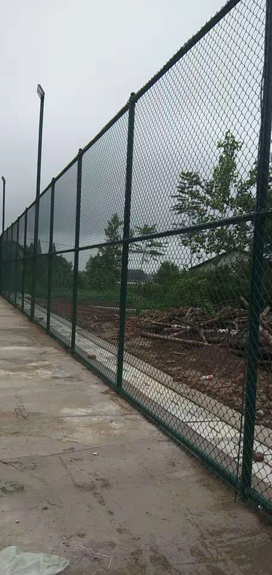 温州组装式球场围网 组装式篮球场围网足球场围网定制可安装