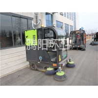电动驾驶式扫地车的优点
