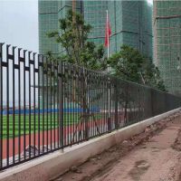 广州社区蓝白色围墙护栏 学校铁艺围栏厂家 二横杆栅栏价格